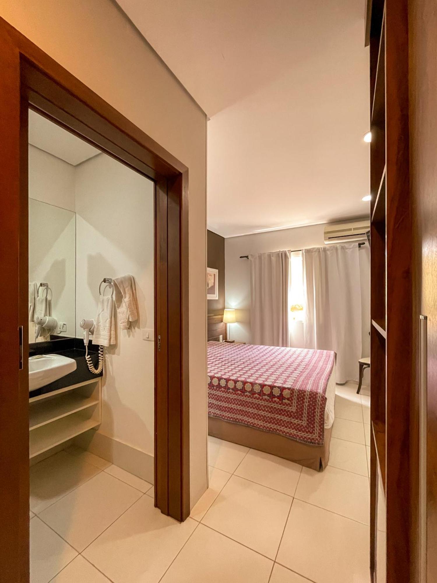 Taj Hotel Três Lagoas Zewnętrze zdjęcie